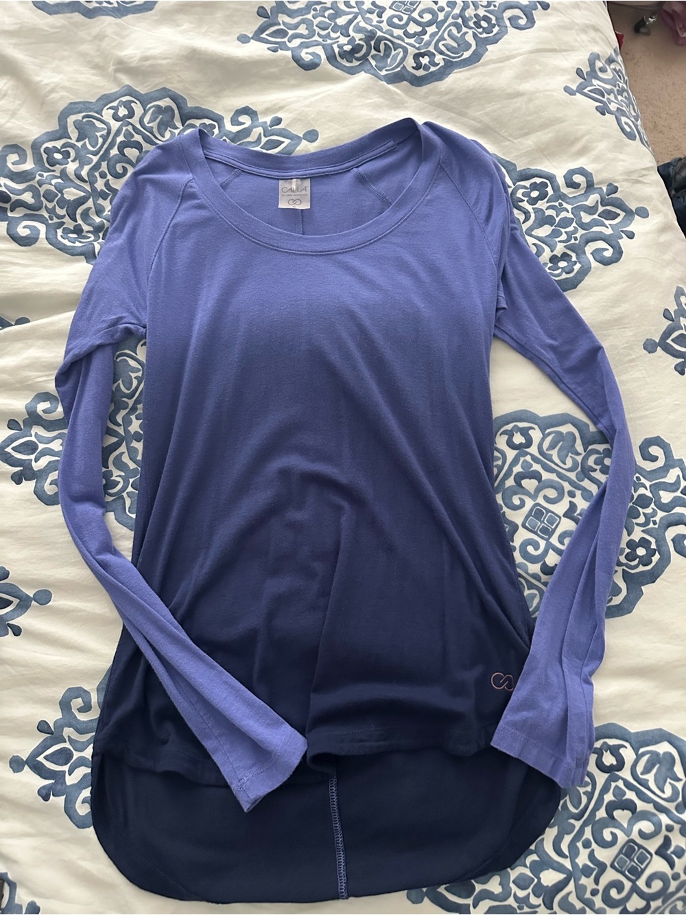 CALIA by Carrie Underwood Lavender to Navy Ombre Long Sleeve Scoop Neck Top
